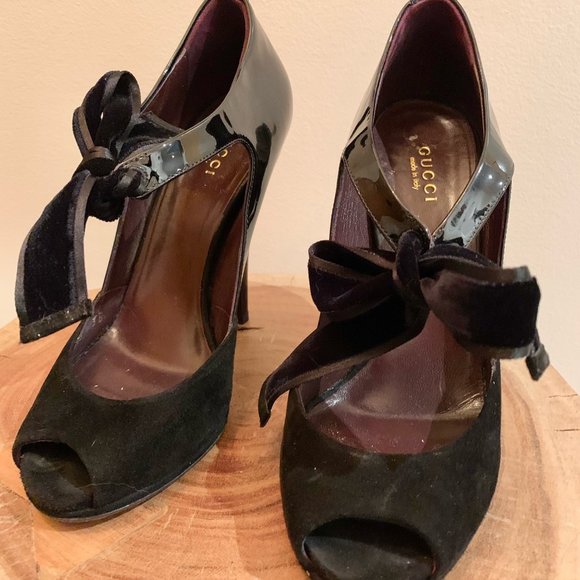 Black Gucci Pumps - Picture 5 of 5